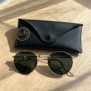 Round Ray-Ban sunglasses